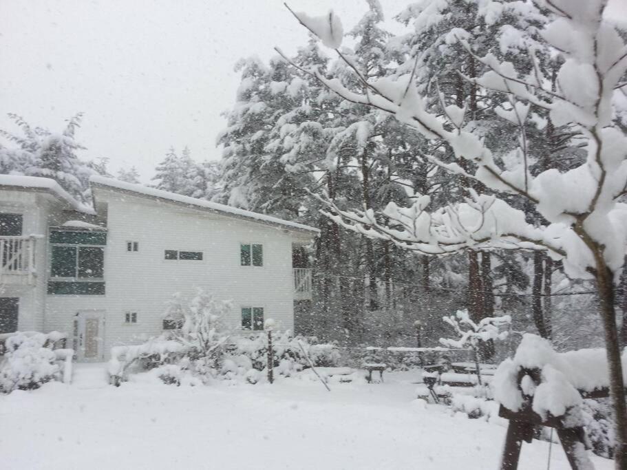 Blue Sky Milky Way Pension Yangyang Esterno foto